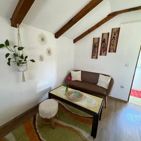 Aida Apartman Bihać